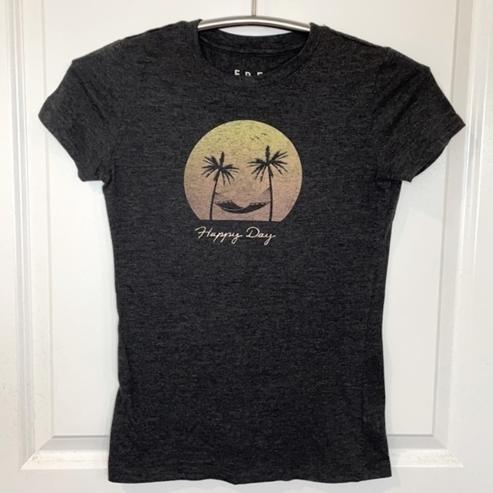 FREE STATE | Women’s Charcoal Gray Tropical Print FREE STATE Shirt Size SP